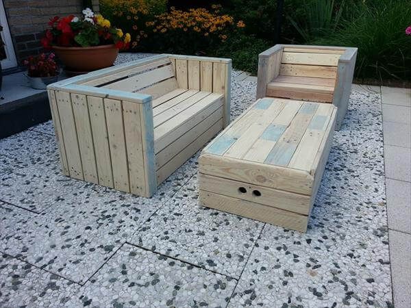 Build Outdoor Furniture Pallets