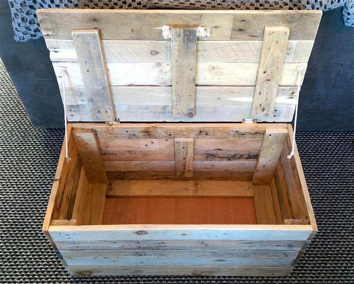 how to make a toy box out of wood